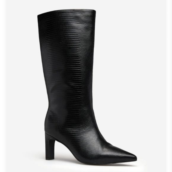 Pull-on Boot - Picture 2 of 5